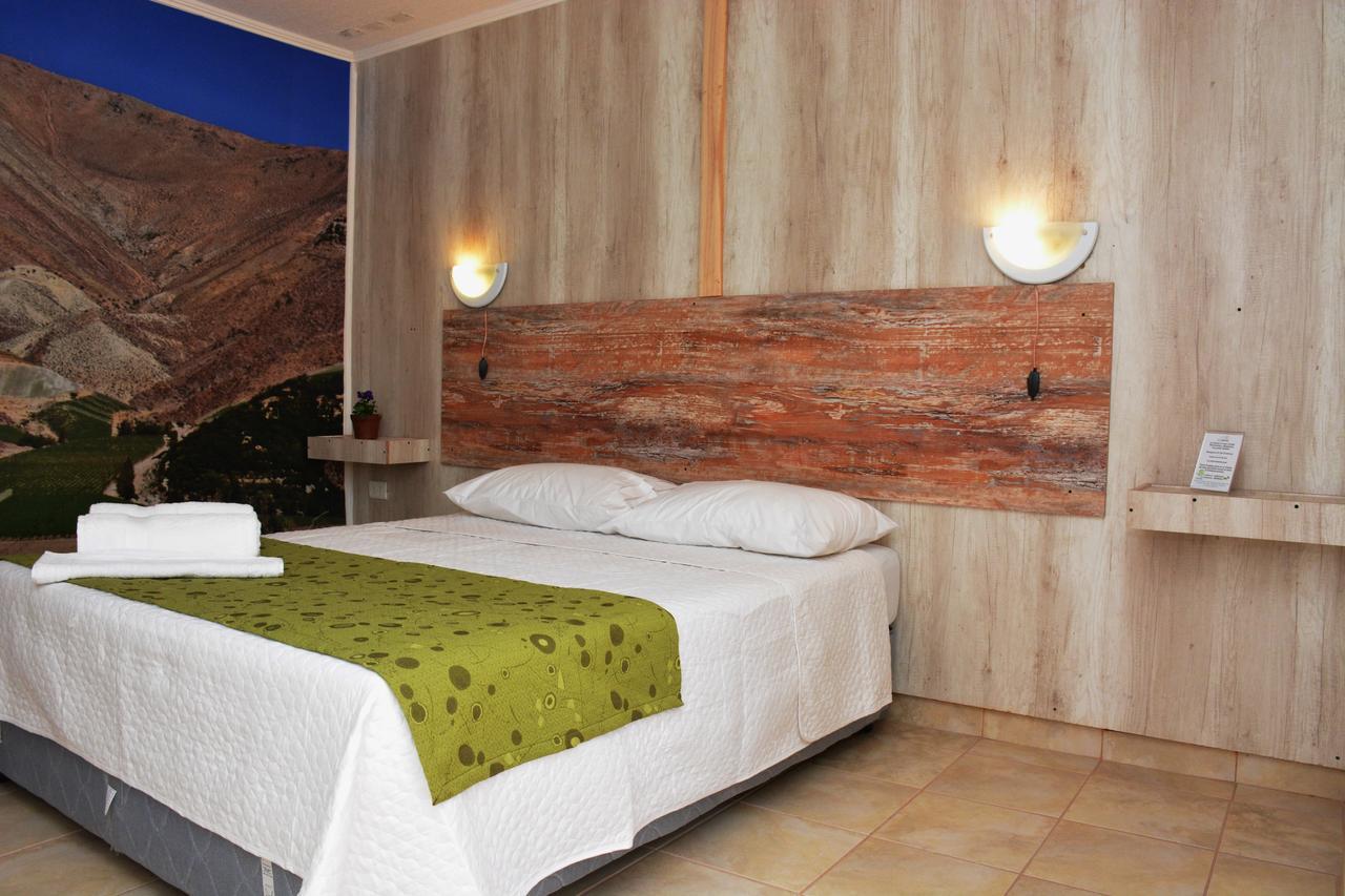 Hostal Valle Mistral Ла-Серена Экстерьер фото